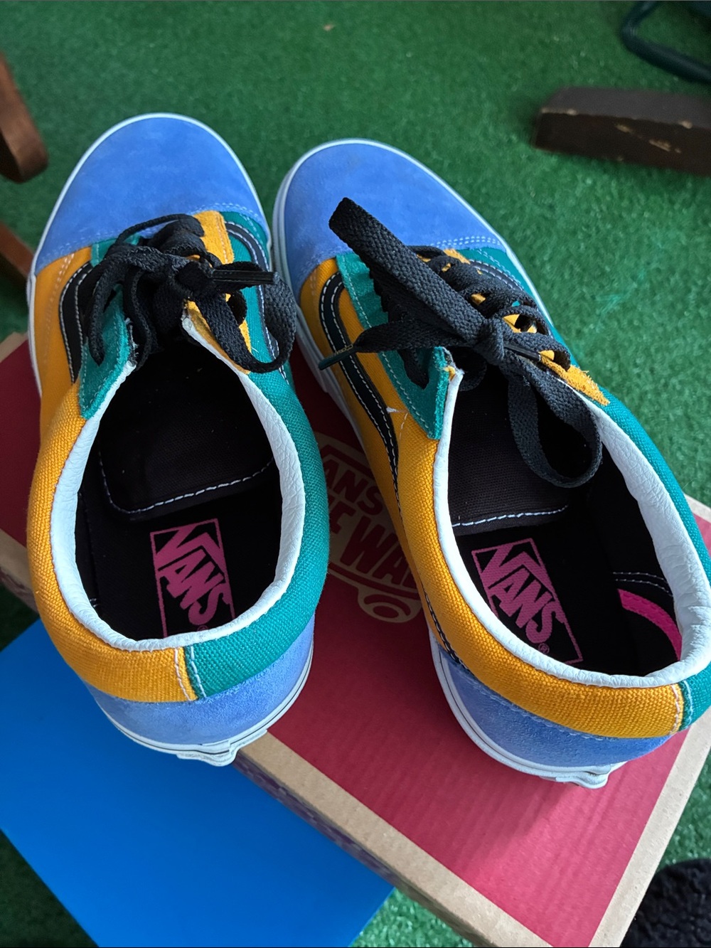 Van’s sneakers - Picture 2 of 5